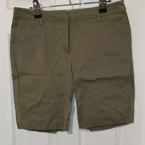 Talbots Green Bermuda Shorts Structured Cotton Mid-Thigh